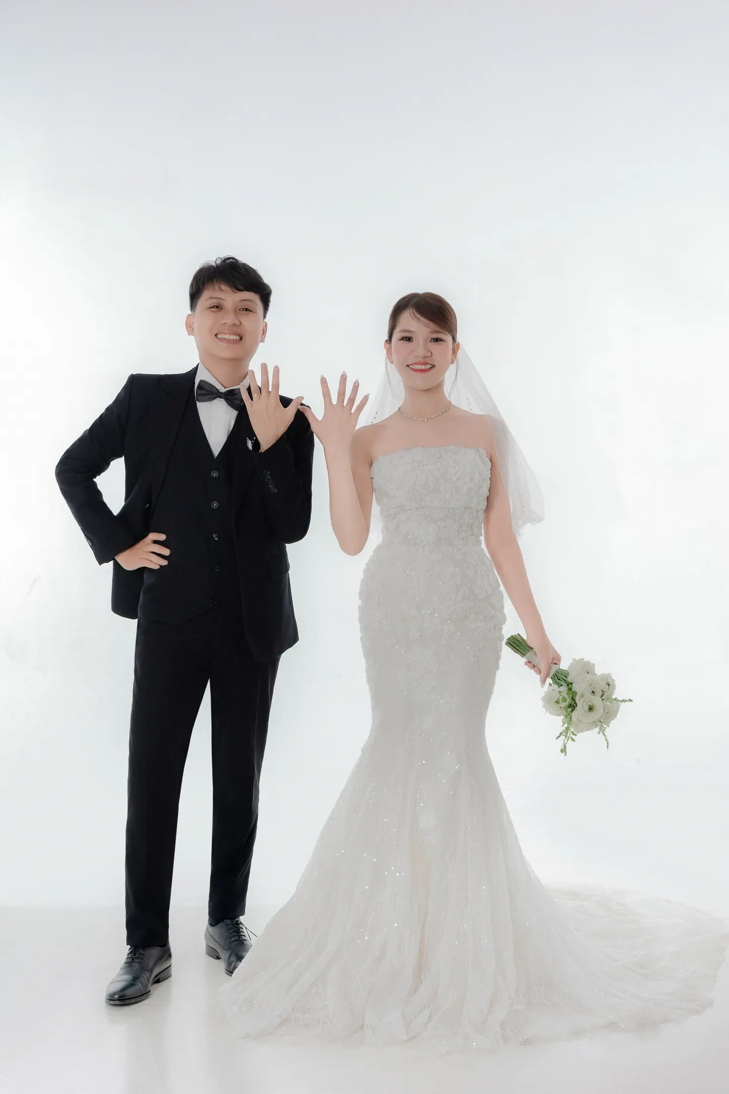 Ảnh cưới Minh Tiến và Thị Hoa - album-19-garden-embrace